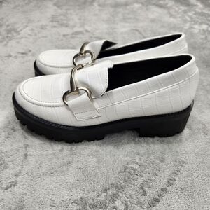 Steve Madden new nwob  arlowe metal bit platform Loafer White croco Size 7m